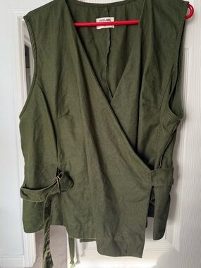 Pine Linen Wrap Vest - Free Label Lois Top